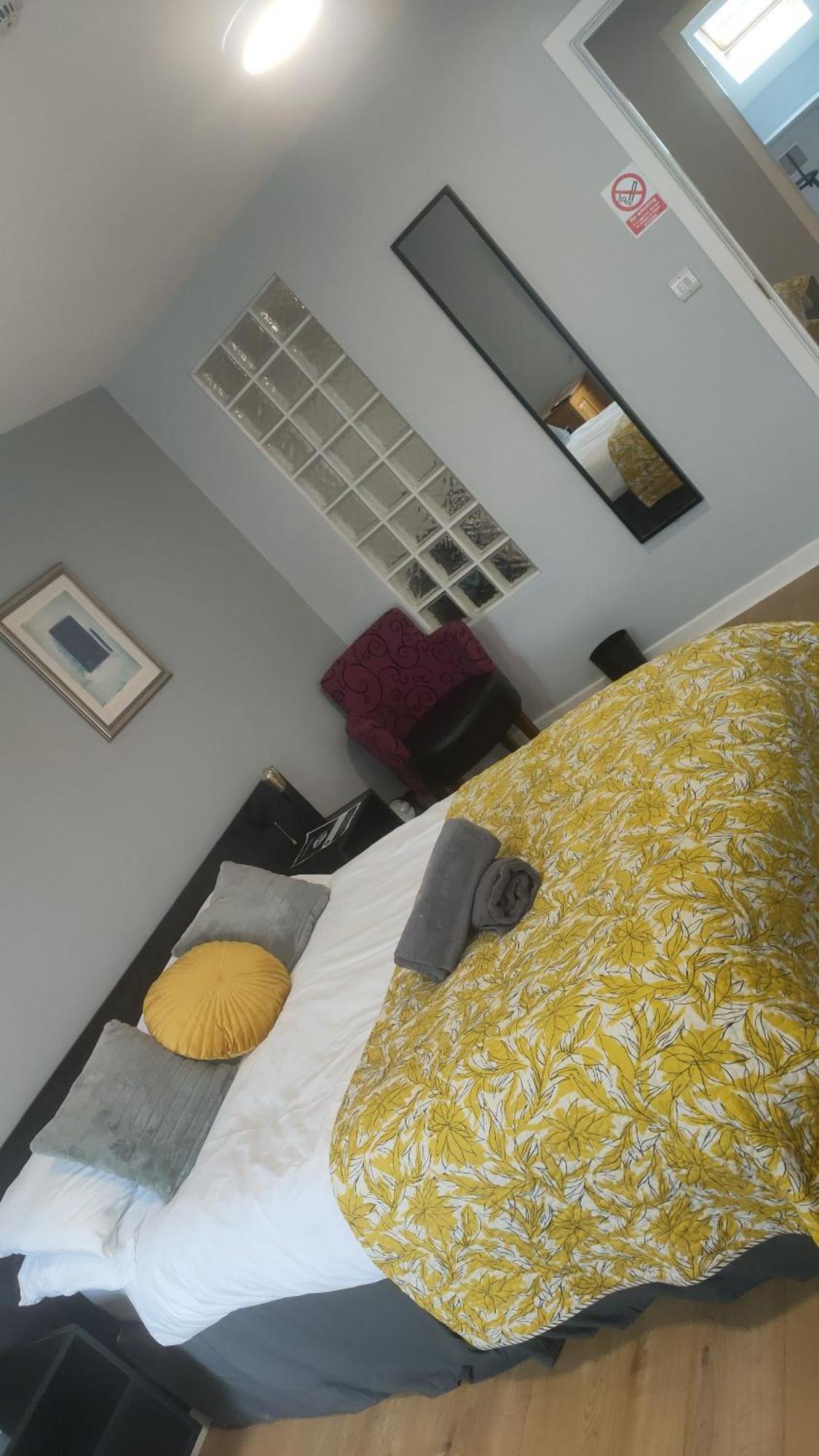 The Oldtown Apartments คุกส์ทาวน์ ภายนอก รูปภาพ